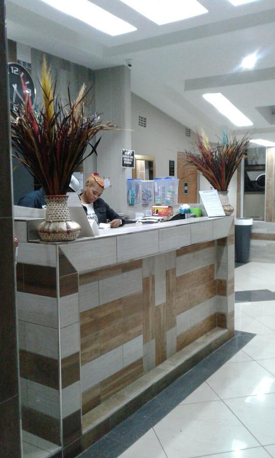 Central Lodge Hotels Johannesburg Esterno foto